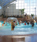 Waves Indoor Waterpark Niagara Falls