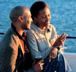 Have a romantic afternoon cruise to see an amazing city